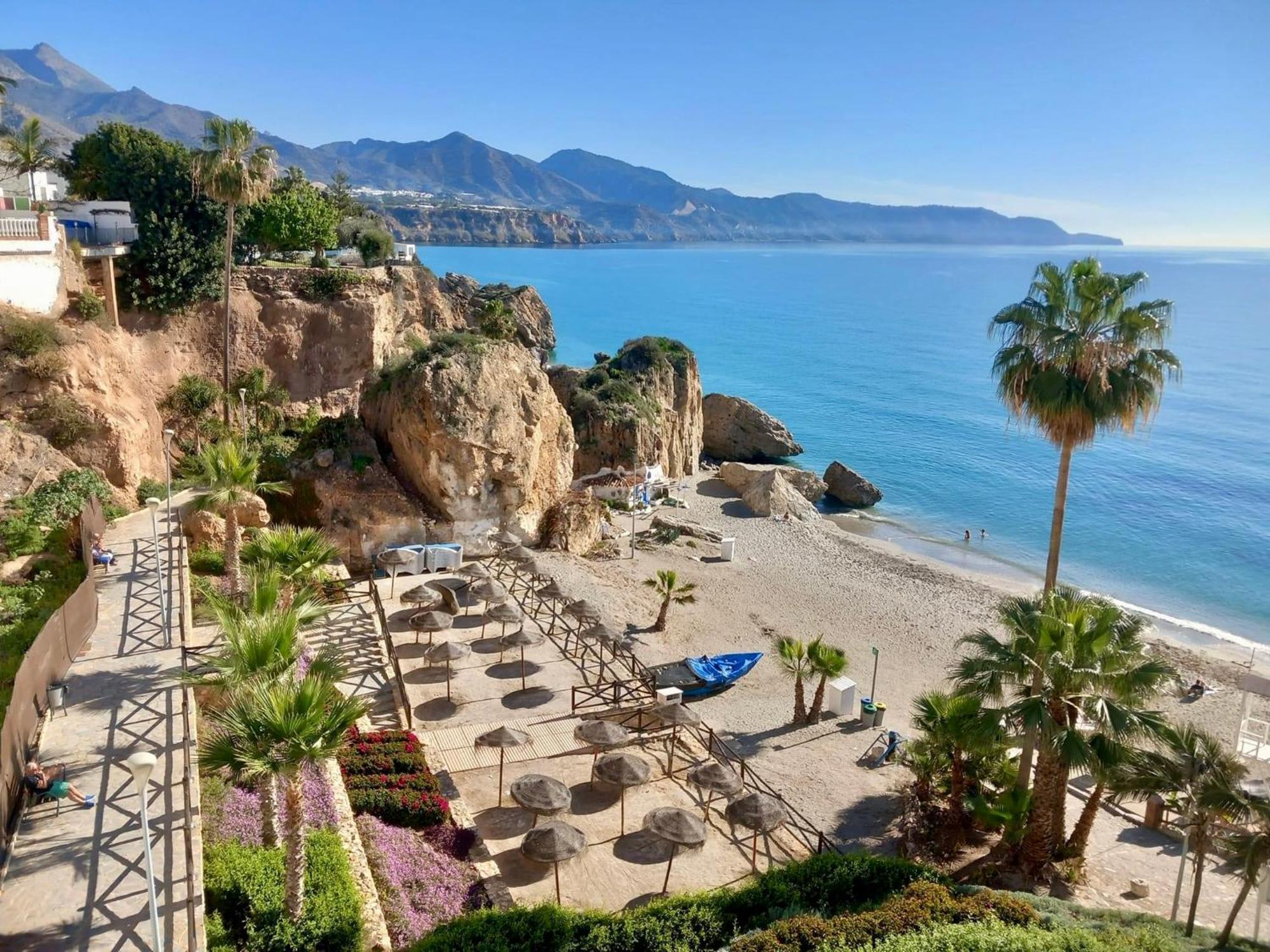 Apartamento Edf. 4 caminos Nerja Exterior foto