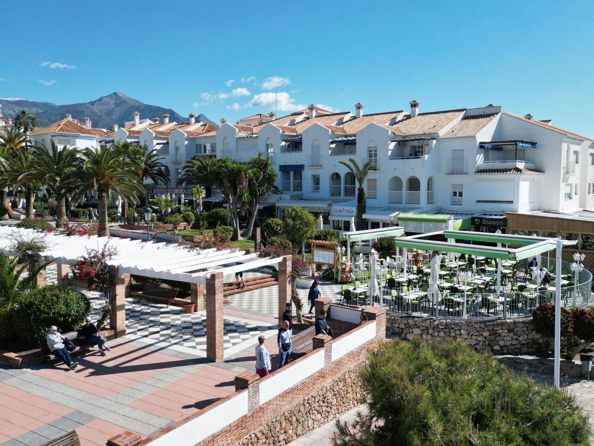 Apartamento Edf. 4 caminos Nerja Exterior foto
